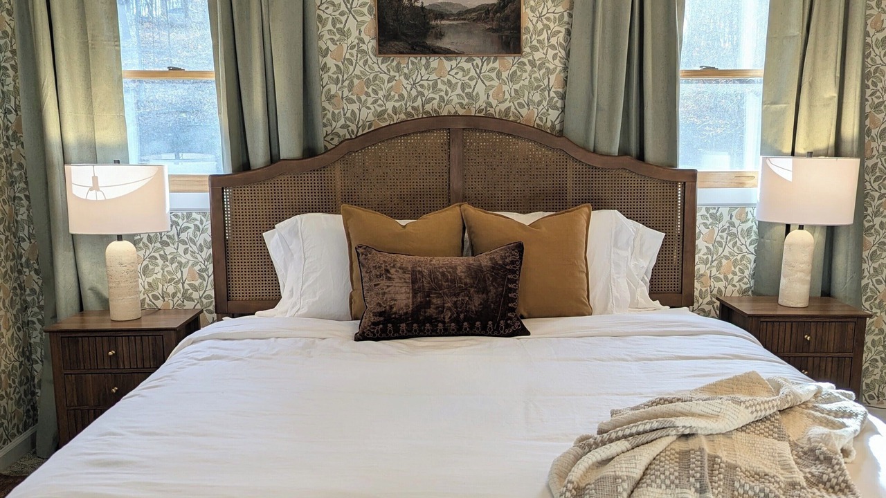 Photo of Bedroom in Berkeley Springs
