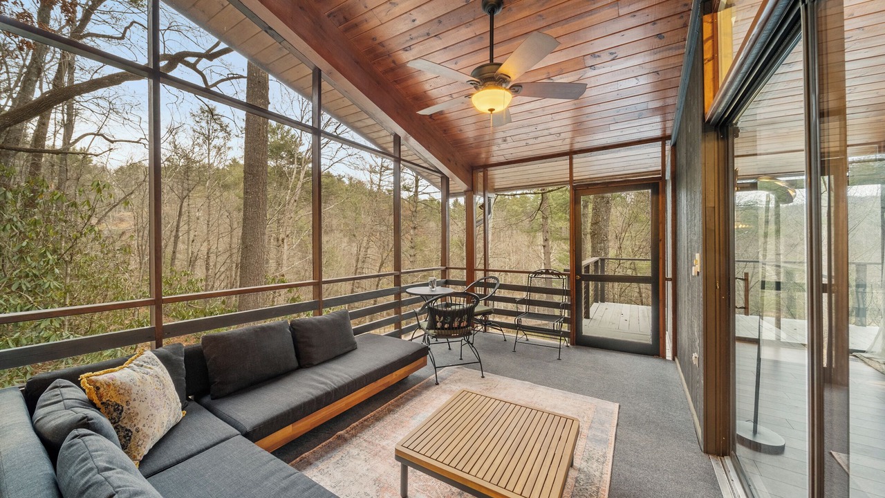 Photo of Outdoor in Lenoir