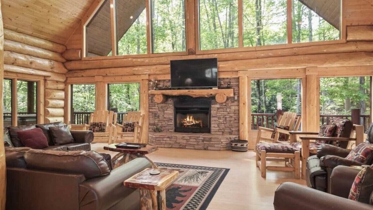Photo of Livingroom in Pittman Center