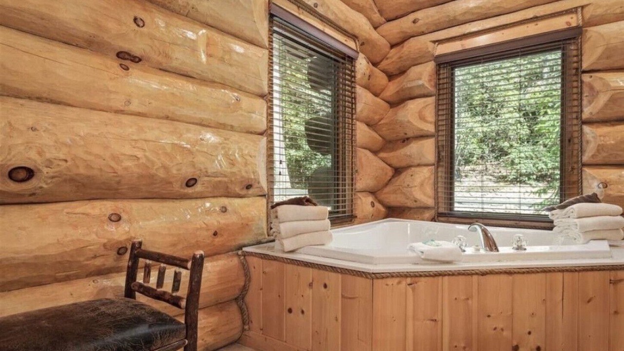 Photo of Bathroom in Pittman Center