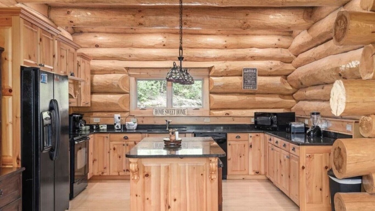 Photo of Kitchen in Pittman Center
