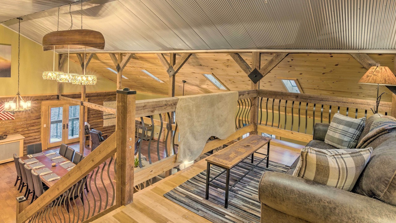 Photo of Livingroom in Skyland