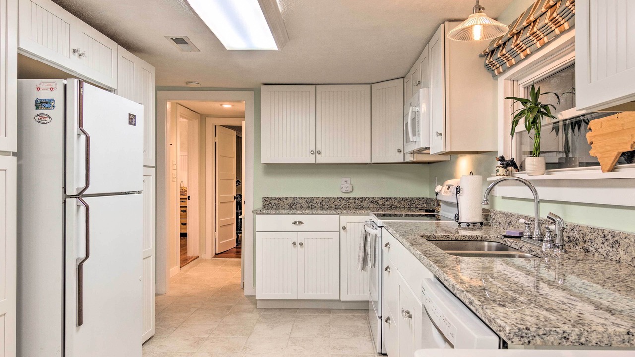 Photo of Kitchen in Chimney Rock