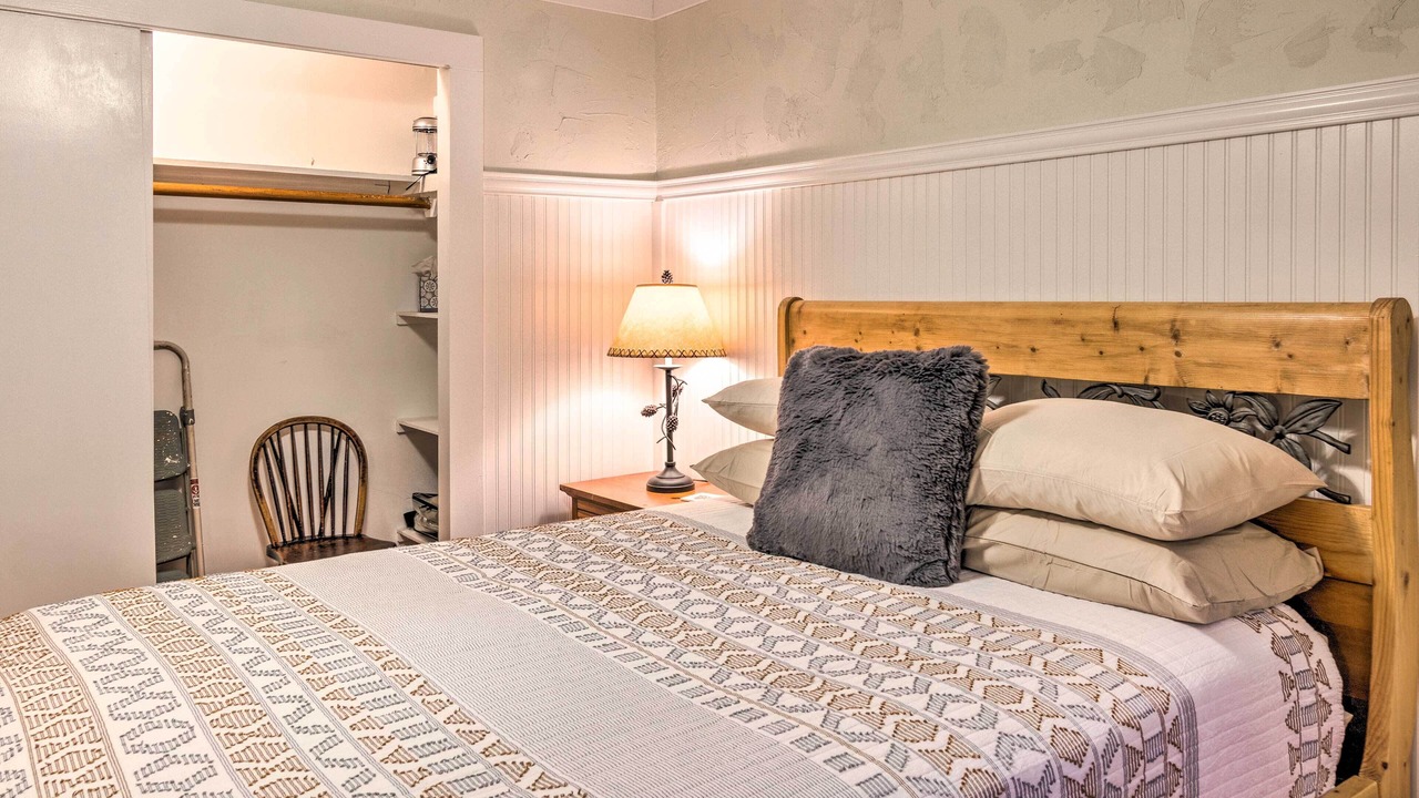 Photo of Bedroom in Chimney Rock