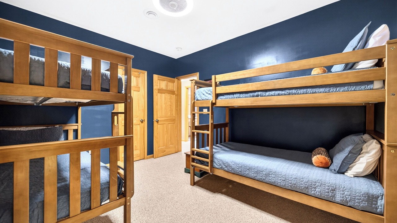 Photo of Bedroom in McHenry