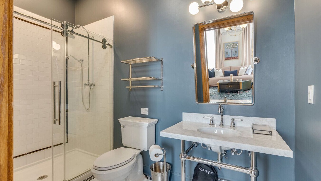 Photo of Bathroom in Elizabethton