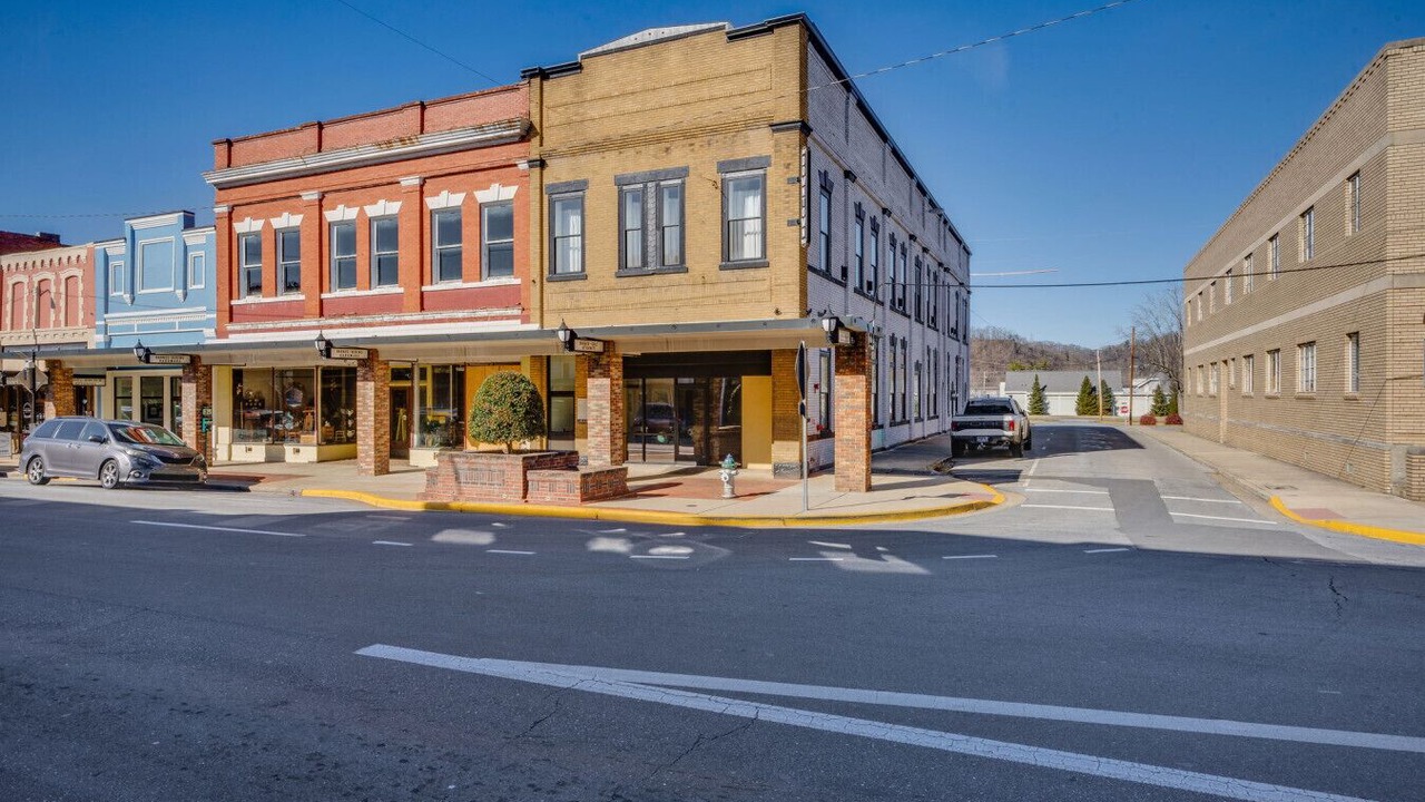 Photo of Outdoor in Elizabethton