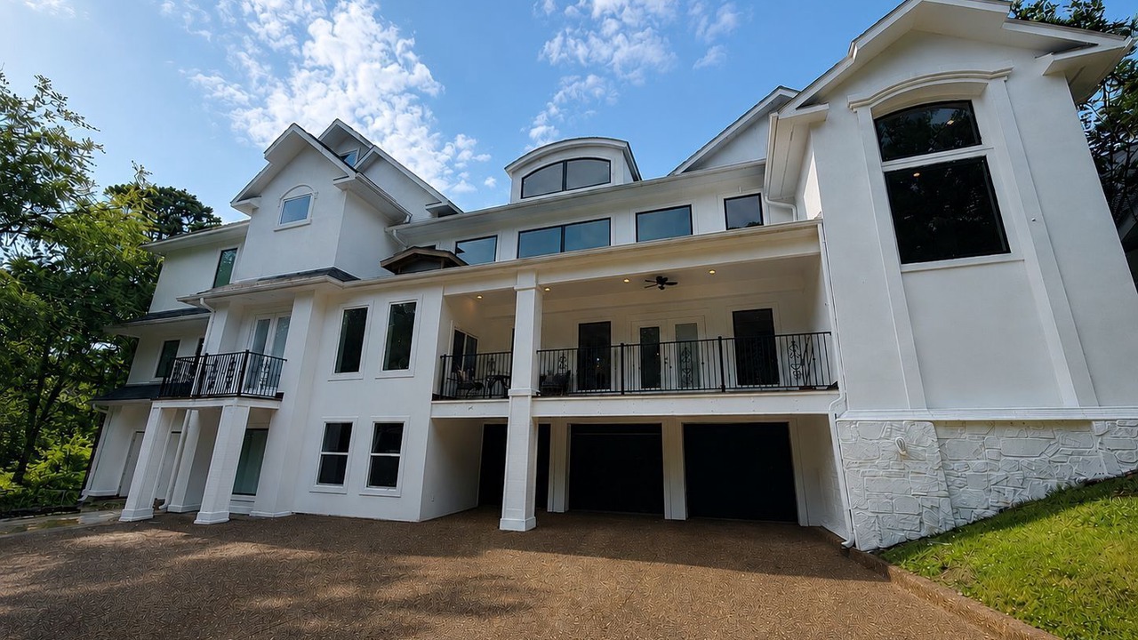 Photo of Outdoor in Tanglewood Estates