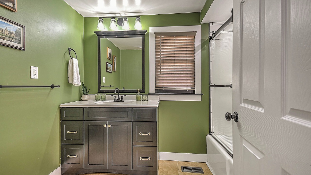 Photo of Bathroom in Johnson City