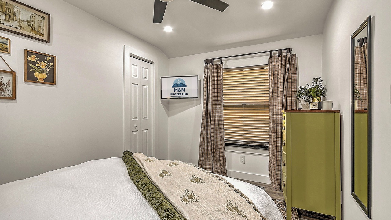 Photo of Bedroom in Johnson City