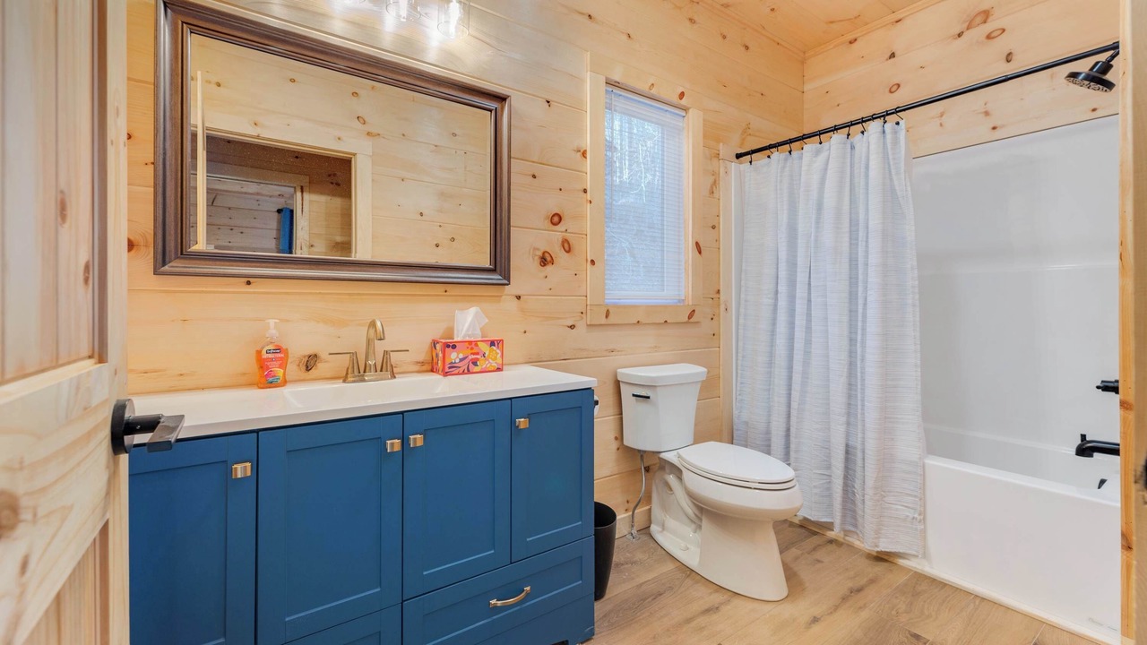 Photo of Bathroom in Stanton