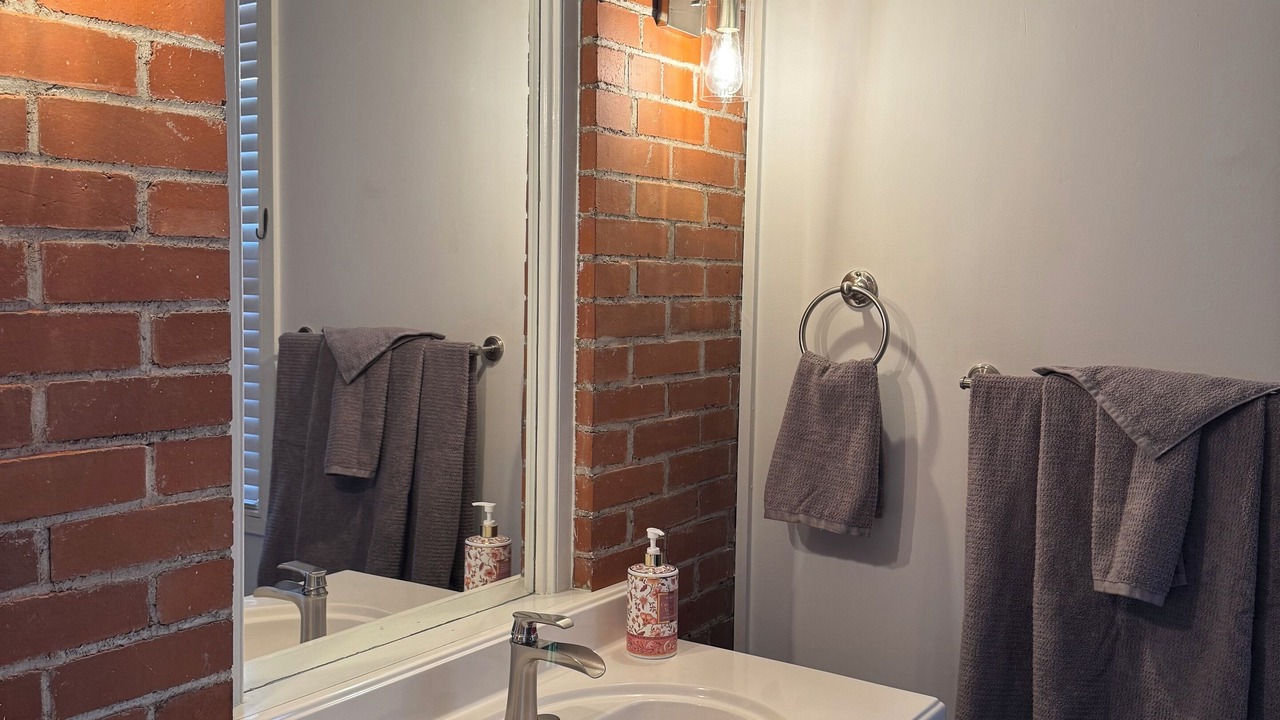 Photo of Bathroom in Gettysburg