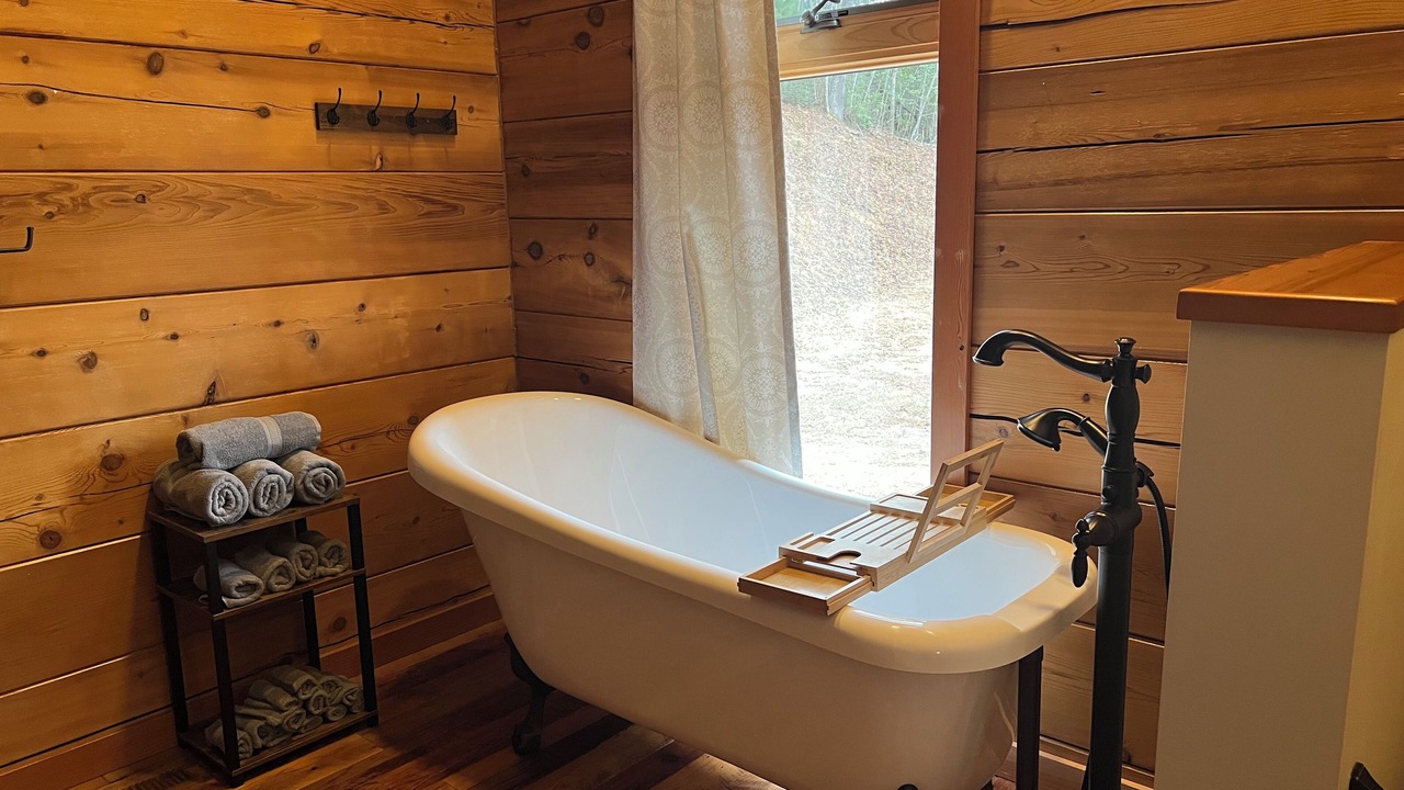 Photo of Bathroom in Elk Park