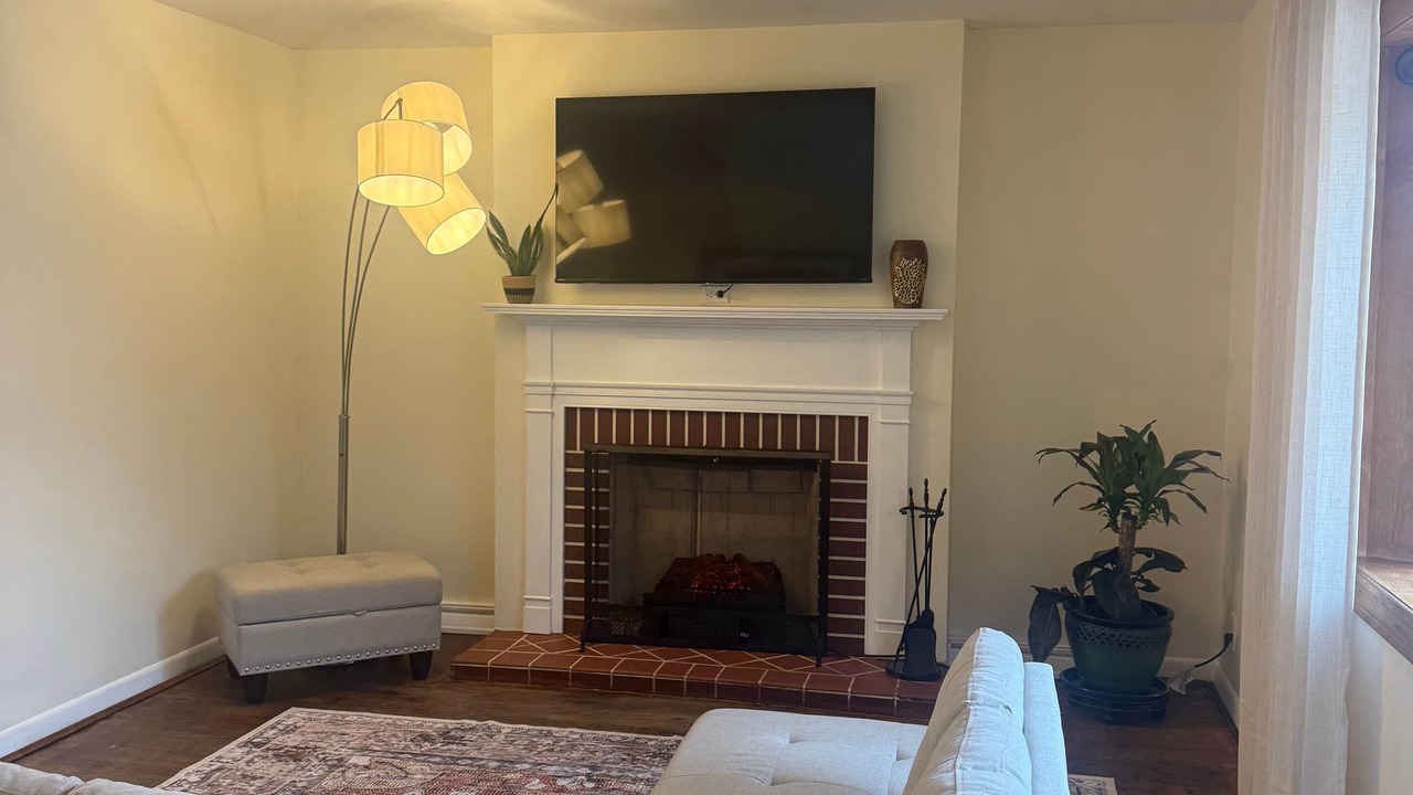 Photo of Livingroom in Cold Spring