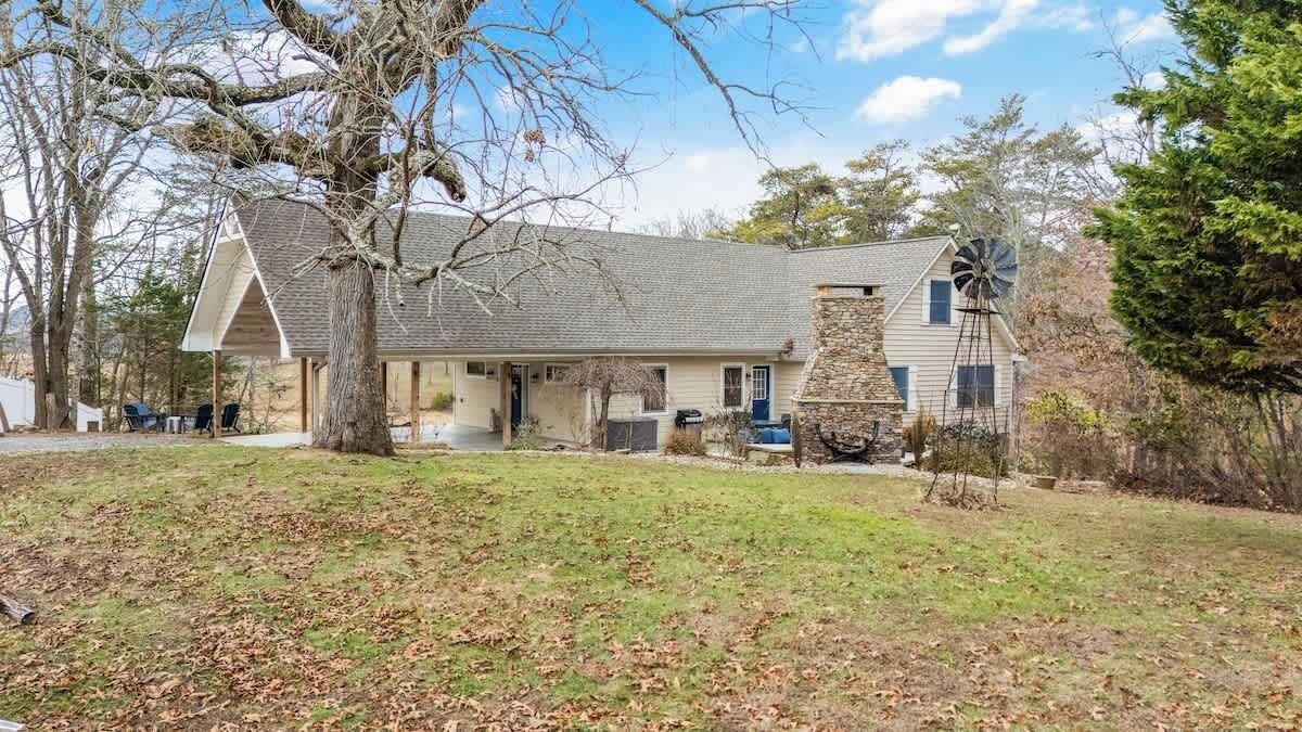 Photo of Outdoor in Dandridge