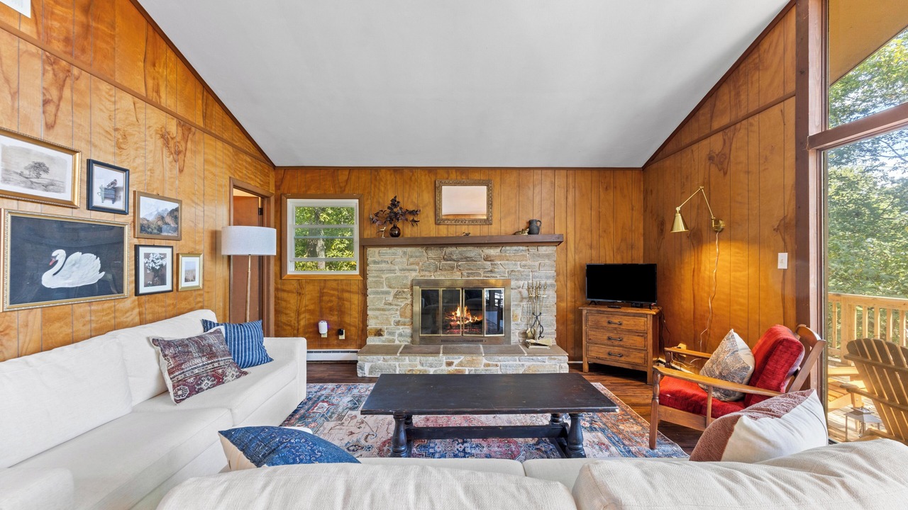 Photo of Livingroom in Fairfield