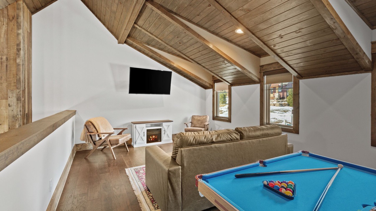 Photo of Livingroom in Elk Park