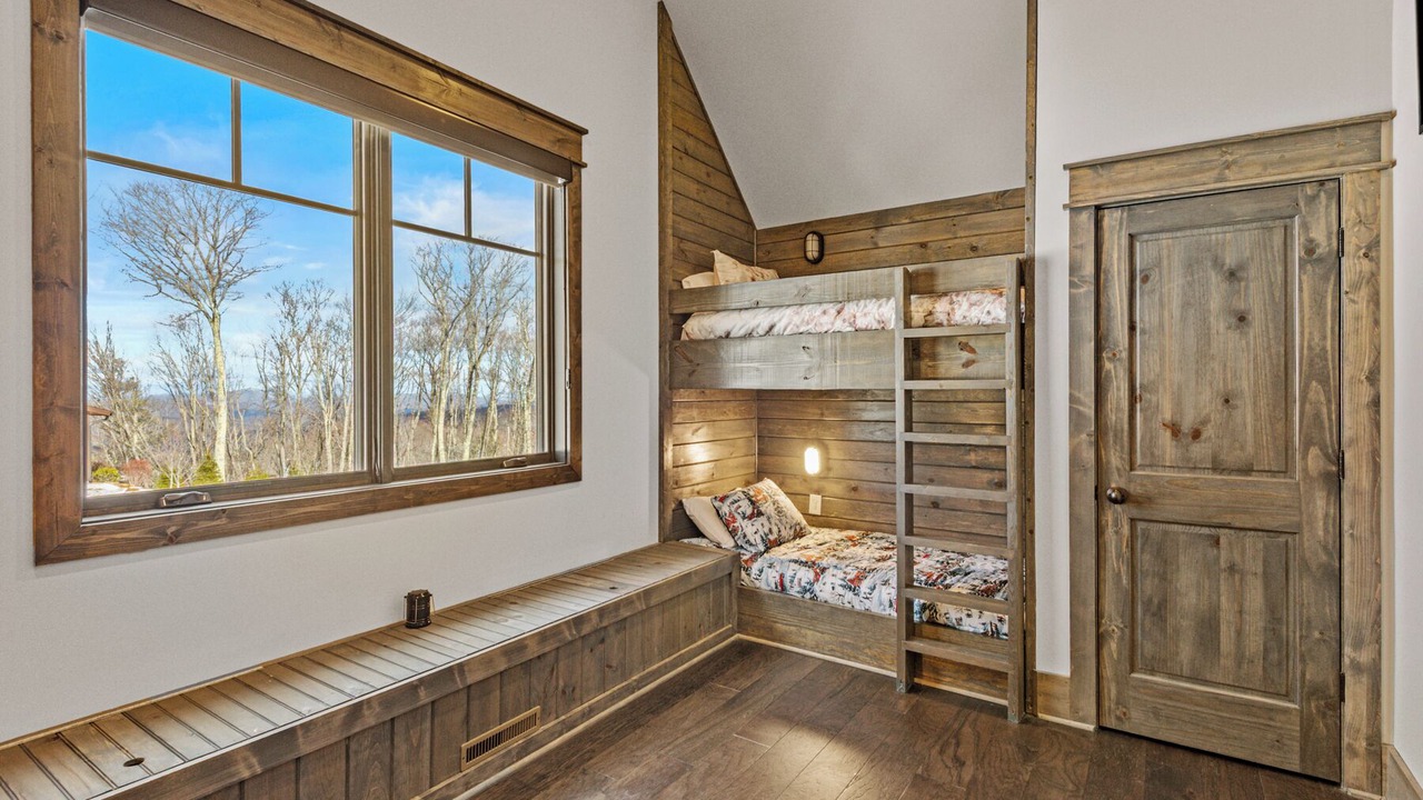 Photo of Bedroom in Elk Park