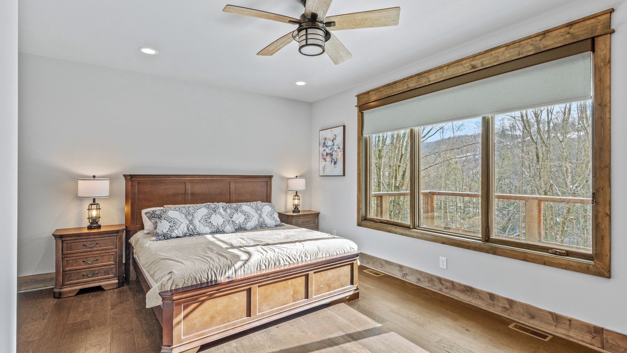Photo of Bedroom in Elk Park