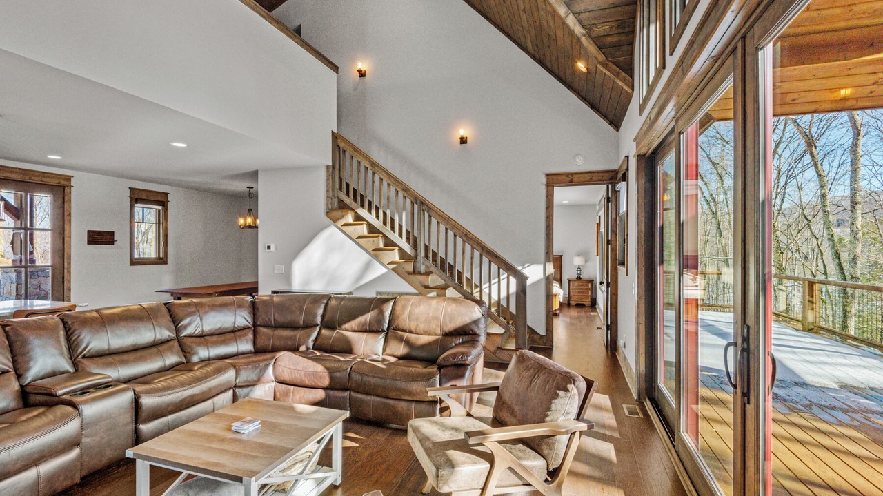 Photo of Livingroom in Elk Park
