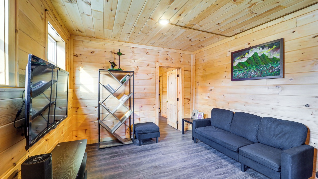Photo of Livingroom in Mountain City
