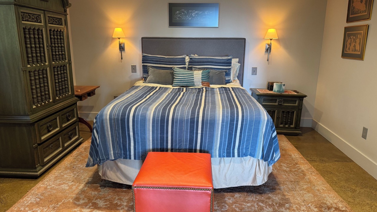 Photo of Bedroom in Fairview