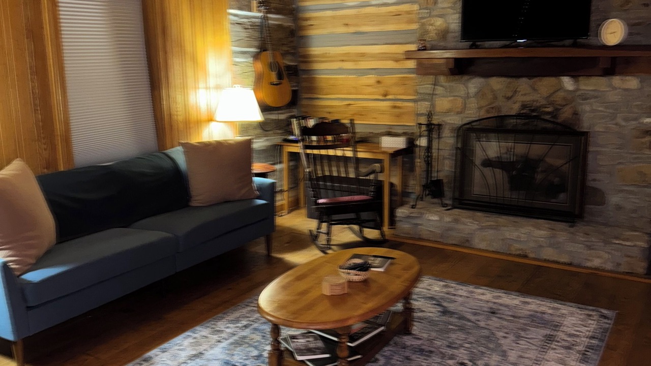 Photo of Livingroom in Frenchburg