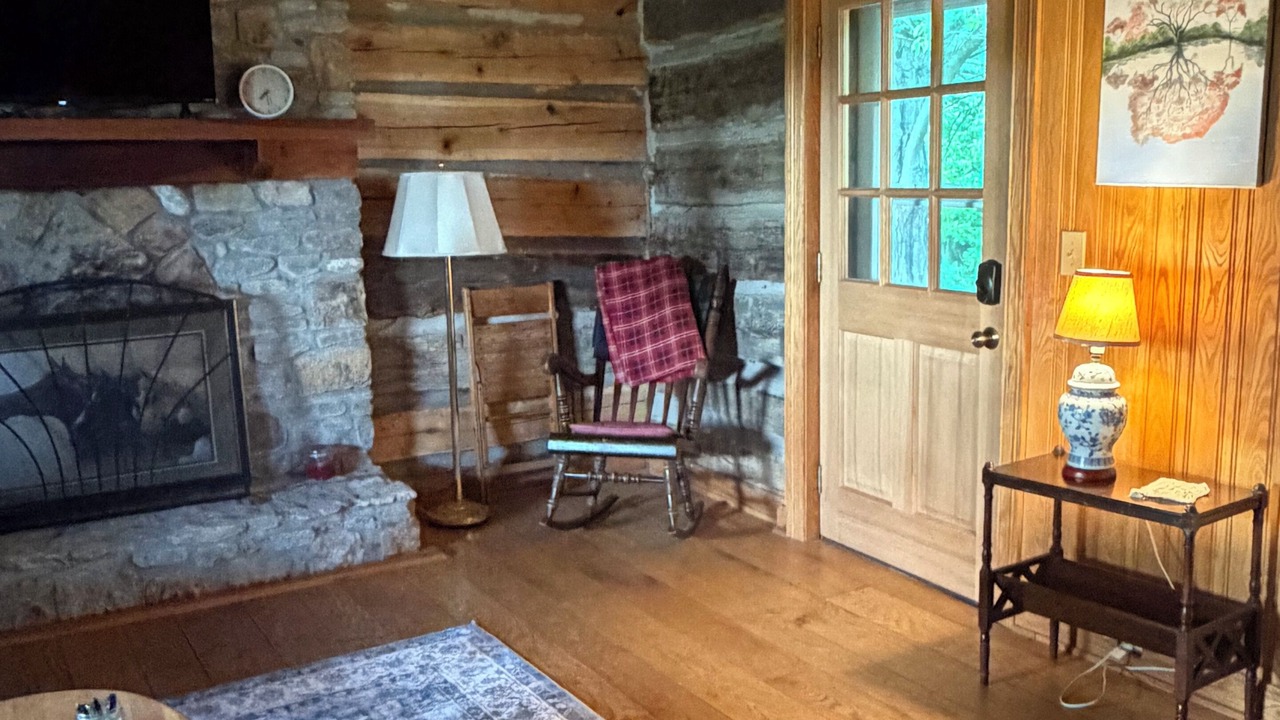 Photo of Livingroom in Frenchburg