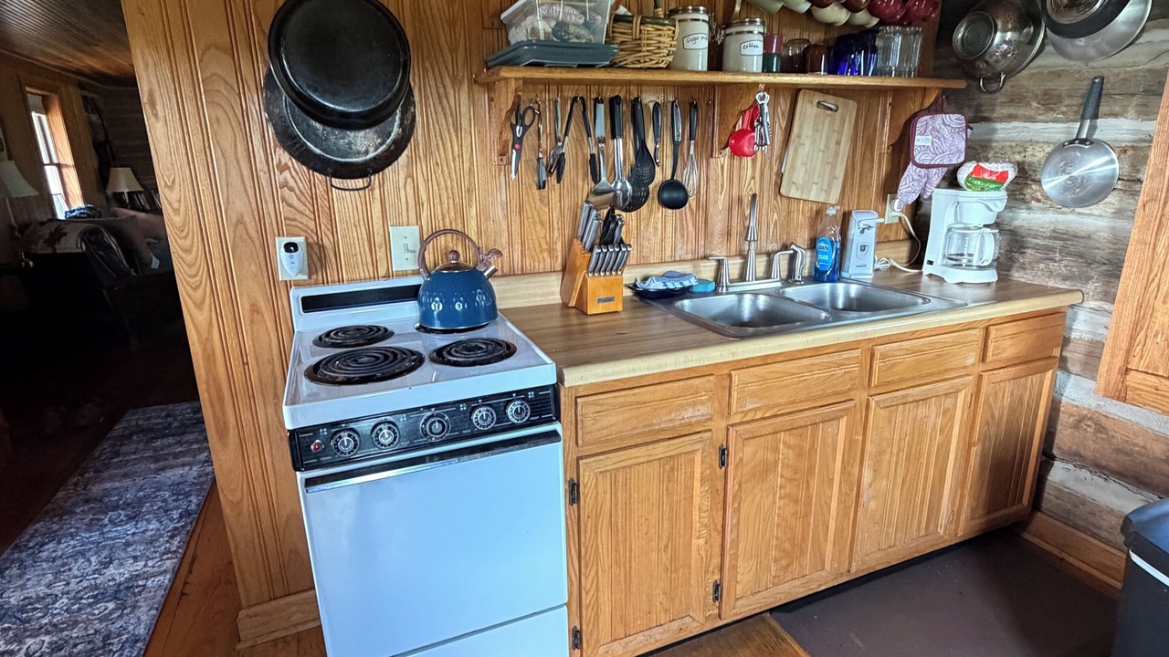 Photo of Kitchen in Frenchburg