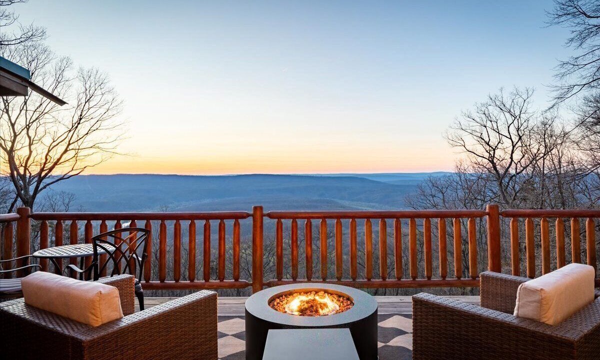 Photo of Patio Balcony in Great Cacapon