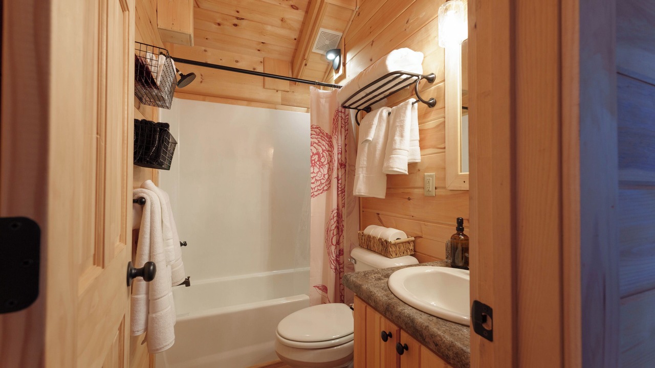Photo of Bathroom in Great Cacapon
