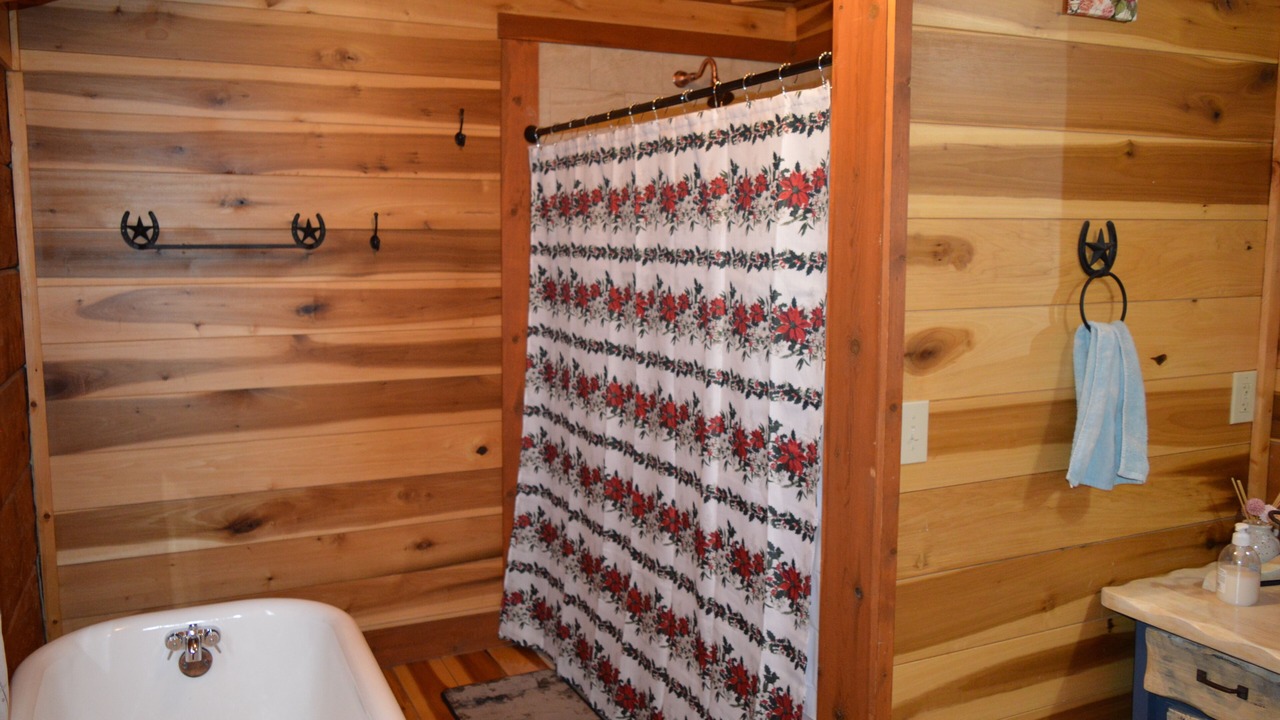 Photo of Bathroom in Williamstown
