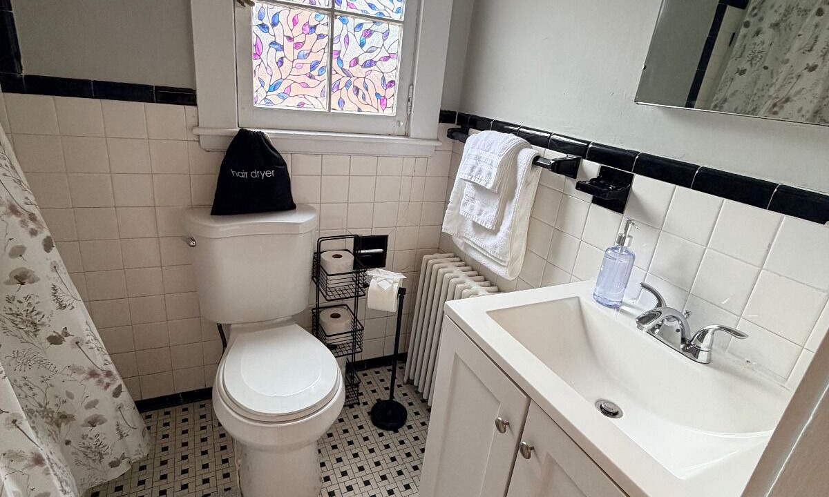 Photo of Bathroom in Charles Village