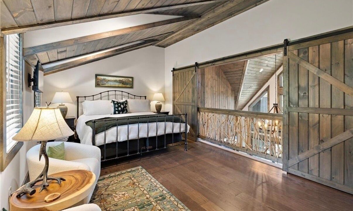 Photo of Bedroom in Elk Park