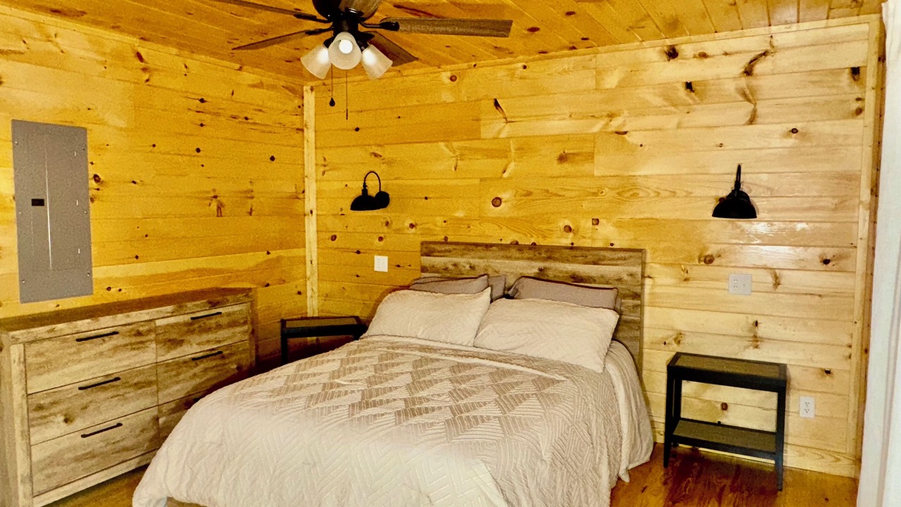 Photo of Bedroom in Newland