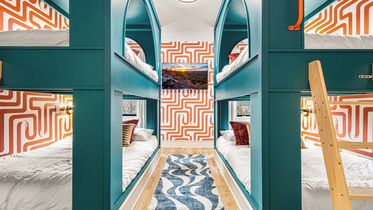Photo of Bedroom in Black Mountain