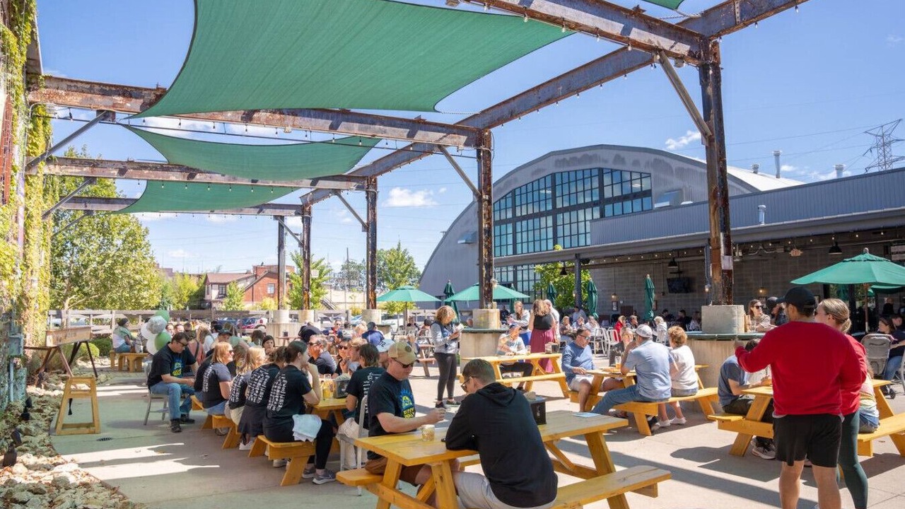 Photo of Outdoor in Oakley