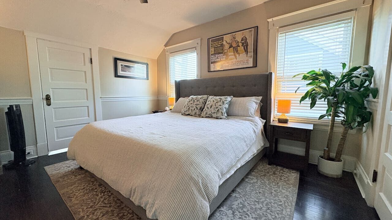 Photo of Bedroom in Oakley