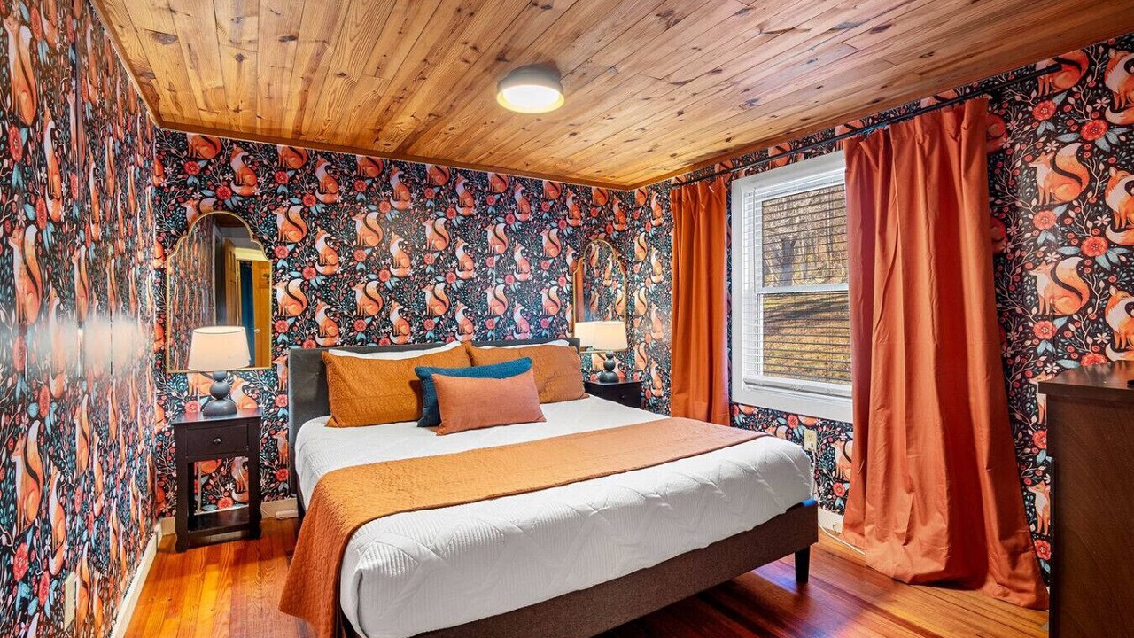 Photo of Bedroom in Black Mountain