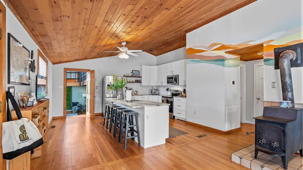 Photo of Kitchen in Black Mountain