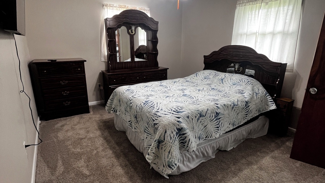 Photo of Bedroom in Bluff City