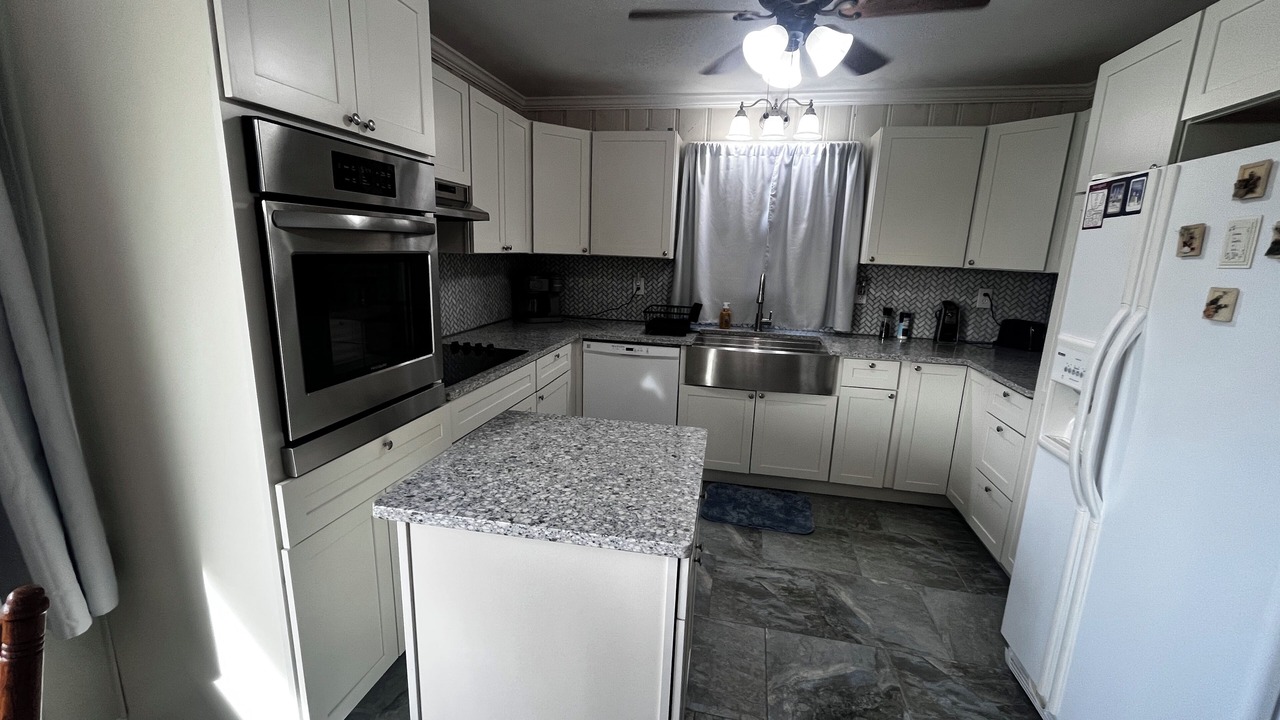 Photo of Kitchen in Bluff City