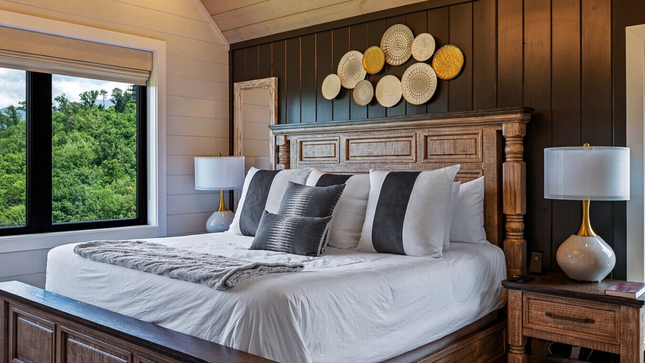 Photo of Bedroom in Chalet Village North