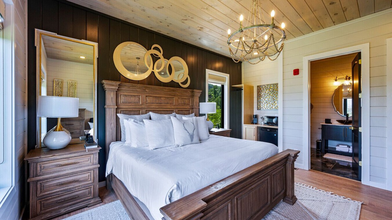 Photo of Bedroom in Chalet Village North