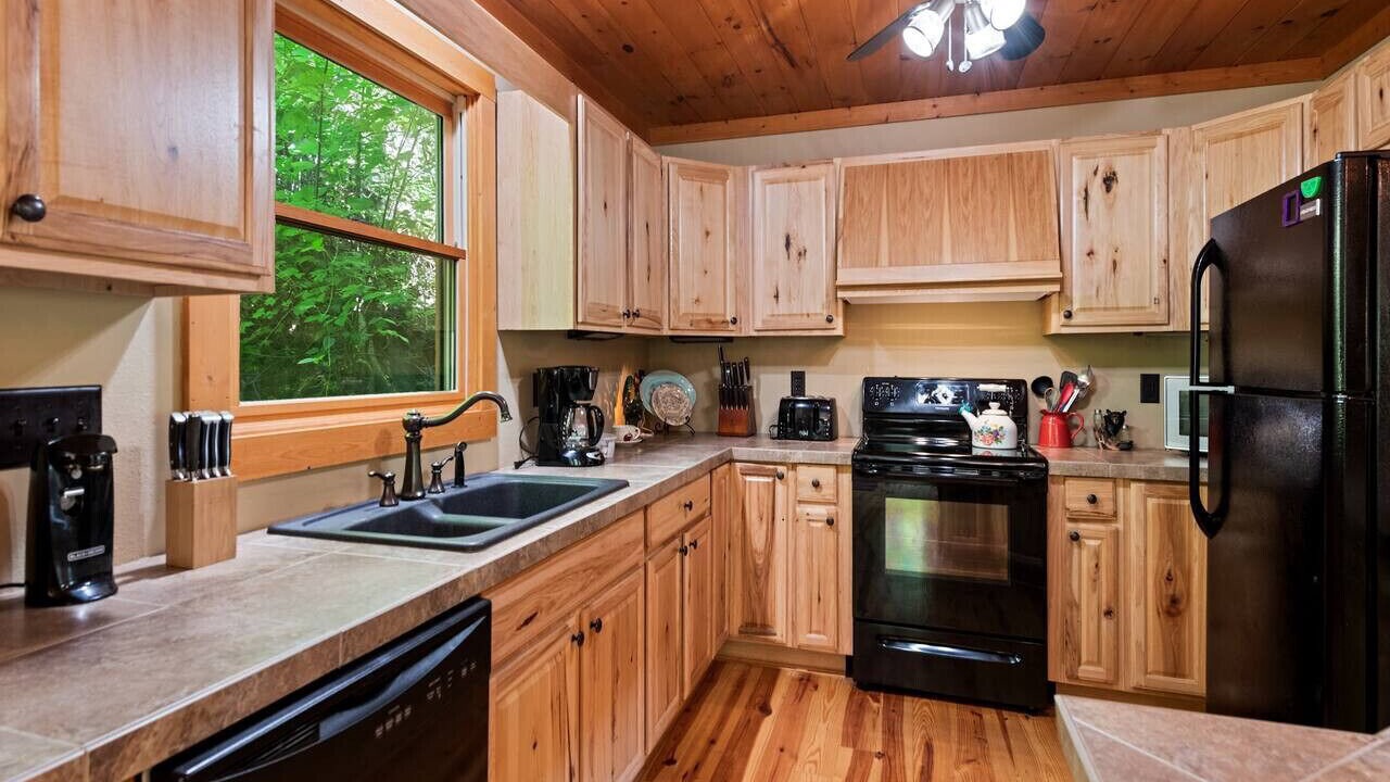 Photo of Kitchen in Maggie Valley