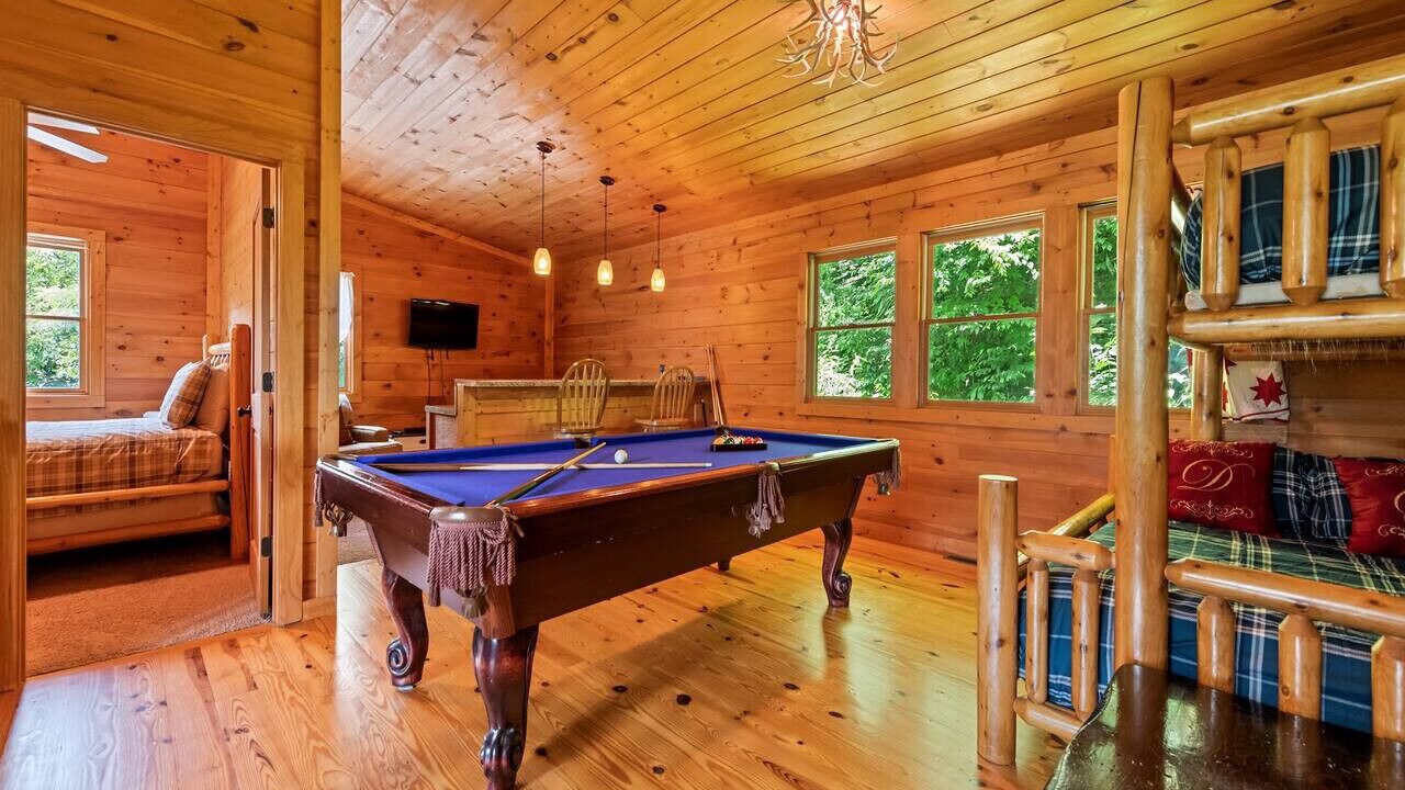 Photo of Bedroom in Maggie Valley