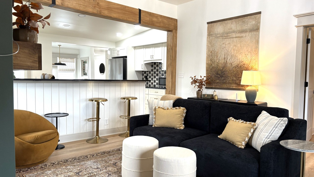 Photo of Livingroom in Crittenden