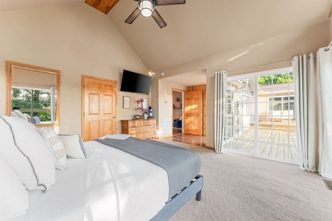 Photo of Bedroom in Omaha