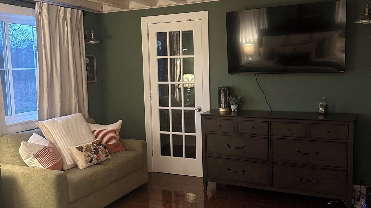 Photo of Bedroom in East Flat Rock