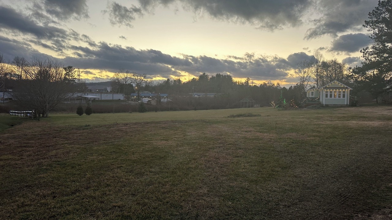 Photo of Outdoor in East Flat Rock